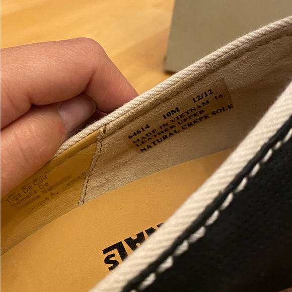 New in box,  Clark’s Originals- Vogue Rose Crepe Wedge Heels!! - Picture 5 of 7